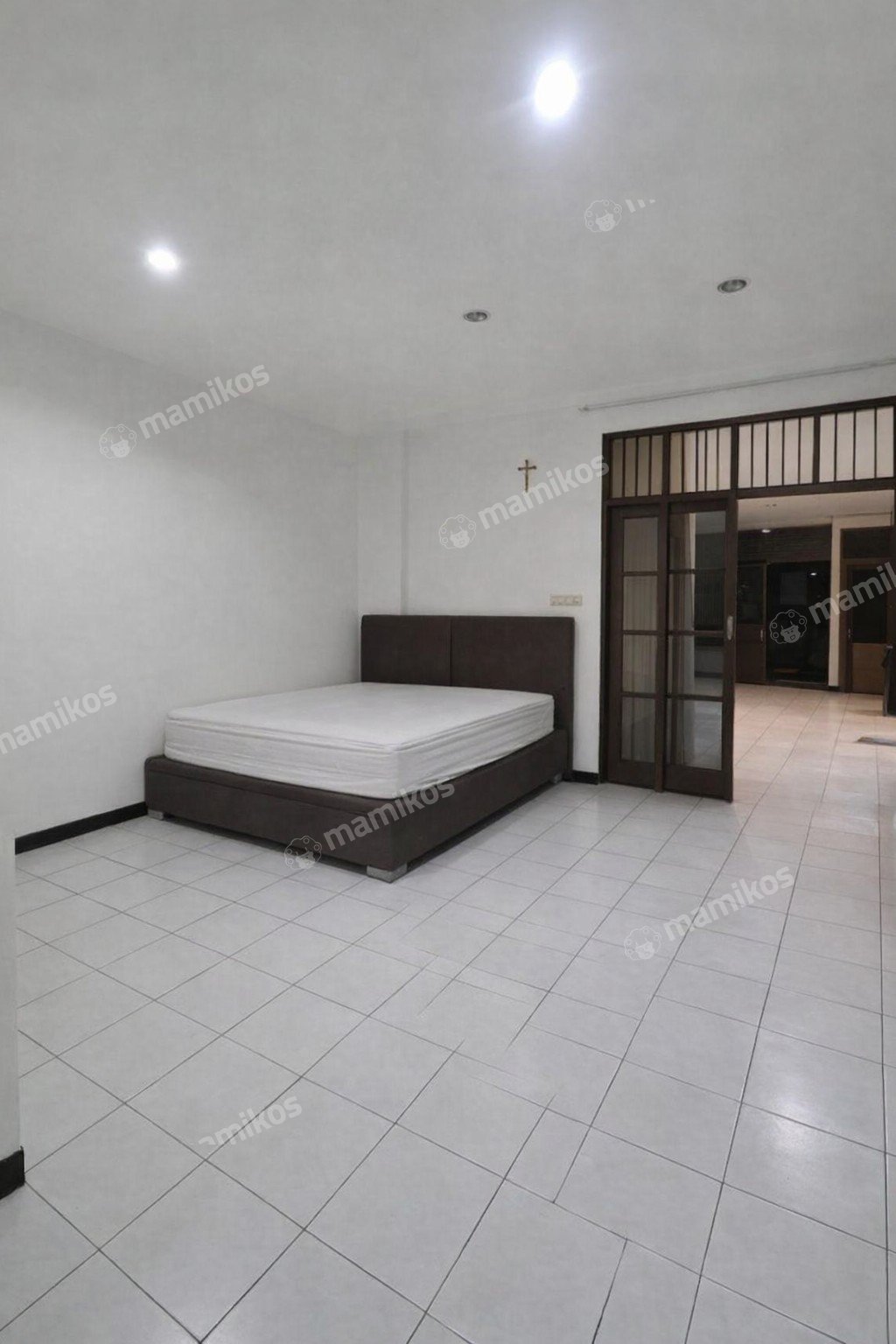 Rumah Sertifikat SHM 5 Kamar Tidur 3 Kamar Mandi Pulomas Jakarta Timur - Photo 3