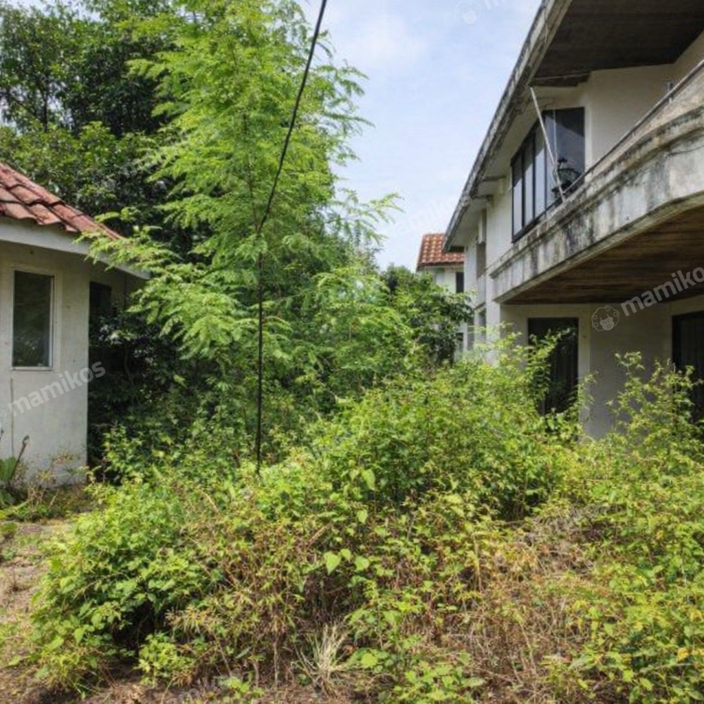 Rumah Sertifikat SHM 5 Kamar Tidur 3 Kamar Mandi Kemang Jakarta Selatan