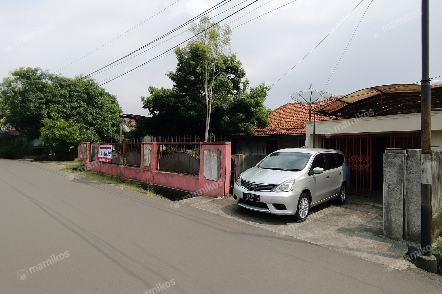 Rumah Sertifikat SHM 5 Kamar Tidur 3 Kamar Mandi Kramat Jati Jakarta Timur