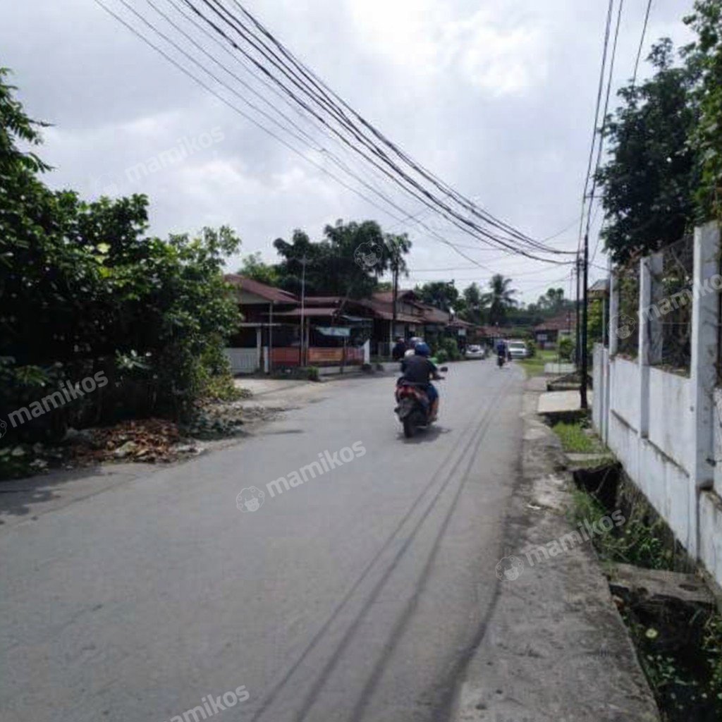 Rumah Sertifikat SHM 5 Kamar Tidur 3 Kamar Mandi Kramat Jati Jakarta Timur - Photo 5