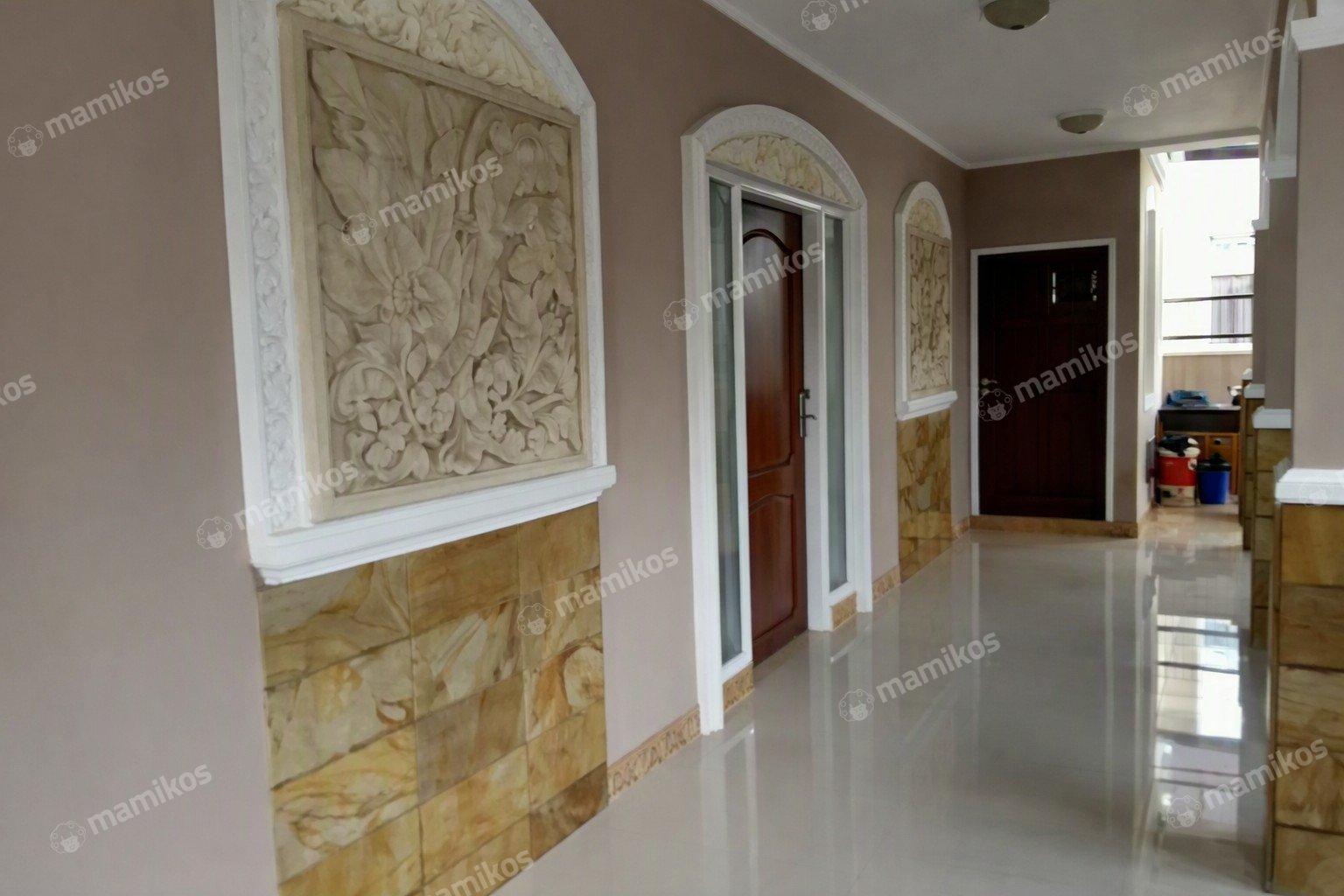 Rumah Sertifikat SHM 7 Kamar Tidur 4 Kamar Mandi Kelapa Gading Jakarta Utara - Photo 3