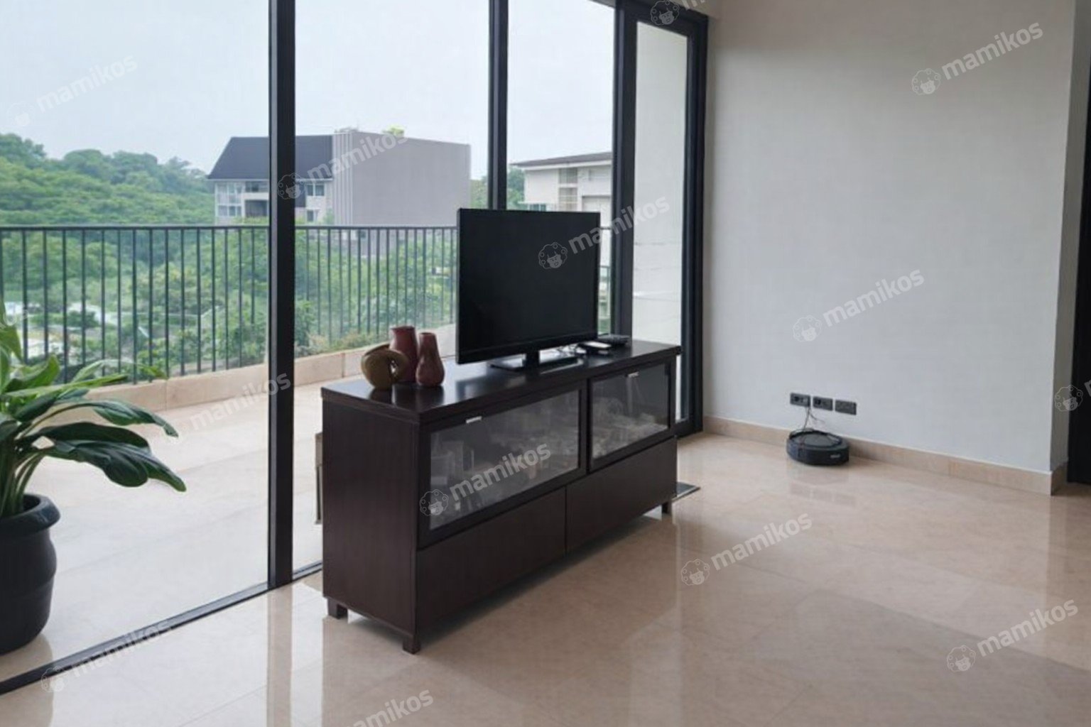 Rumah Sertifikat SHM 5 Kamar Tidur 5 Kamar Mandi Joglo Jakarta Barat - Photo 2