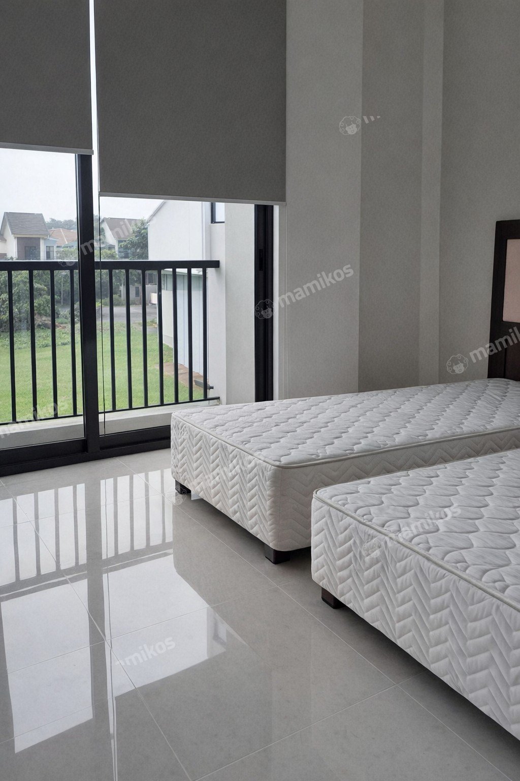 Rumah Sertifikat SHM 5 Kamar Tidur 5 Kamar Mandi Joglo Jakarta Barat - Photo 4