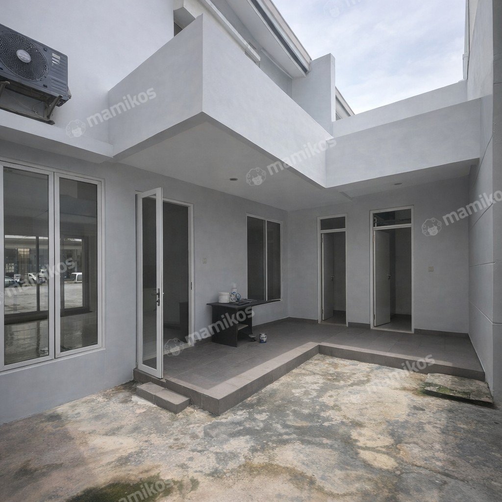Rumah 3 Kamar Tidur 2 Kamar Mandi 2 Lantai Green Lake City Jakarta Barat - Photo 4