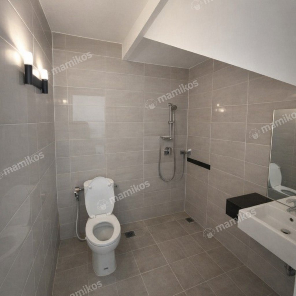 Rumah 3 Kamar Tidur 2 Kamar Mandi 2 Lantai Green Lake City Jakarta Barat - Photo 5