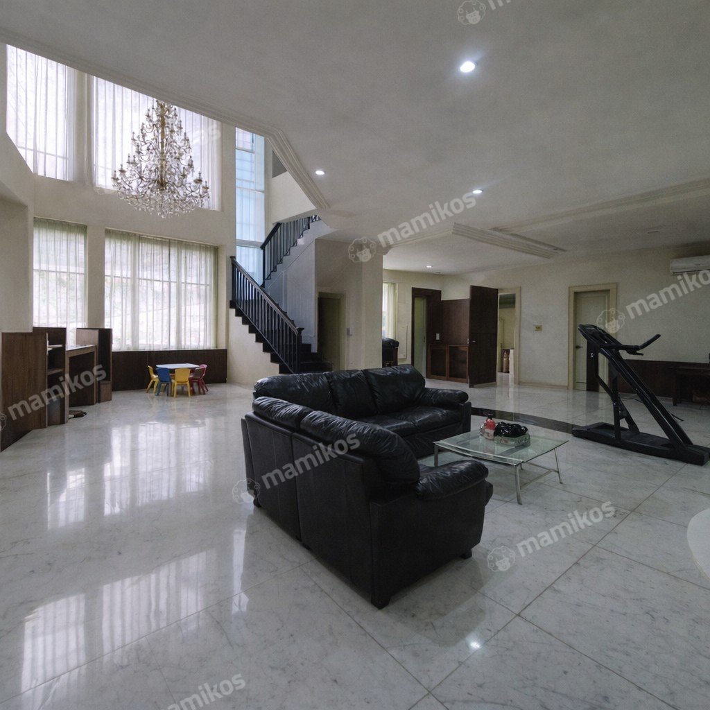 Rumah Sertifikat SHM 4 Kamar Tidur 5 Kamar Mandi Intercon Jakarta Barat - Photo 2