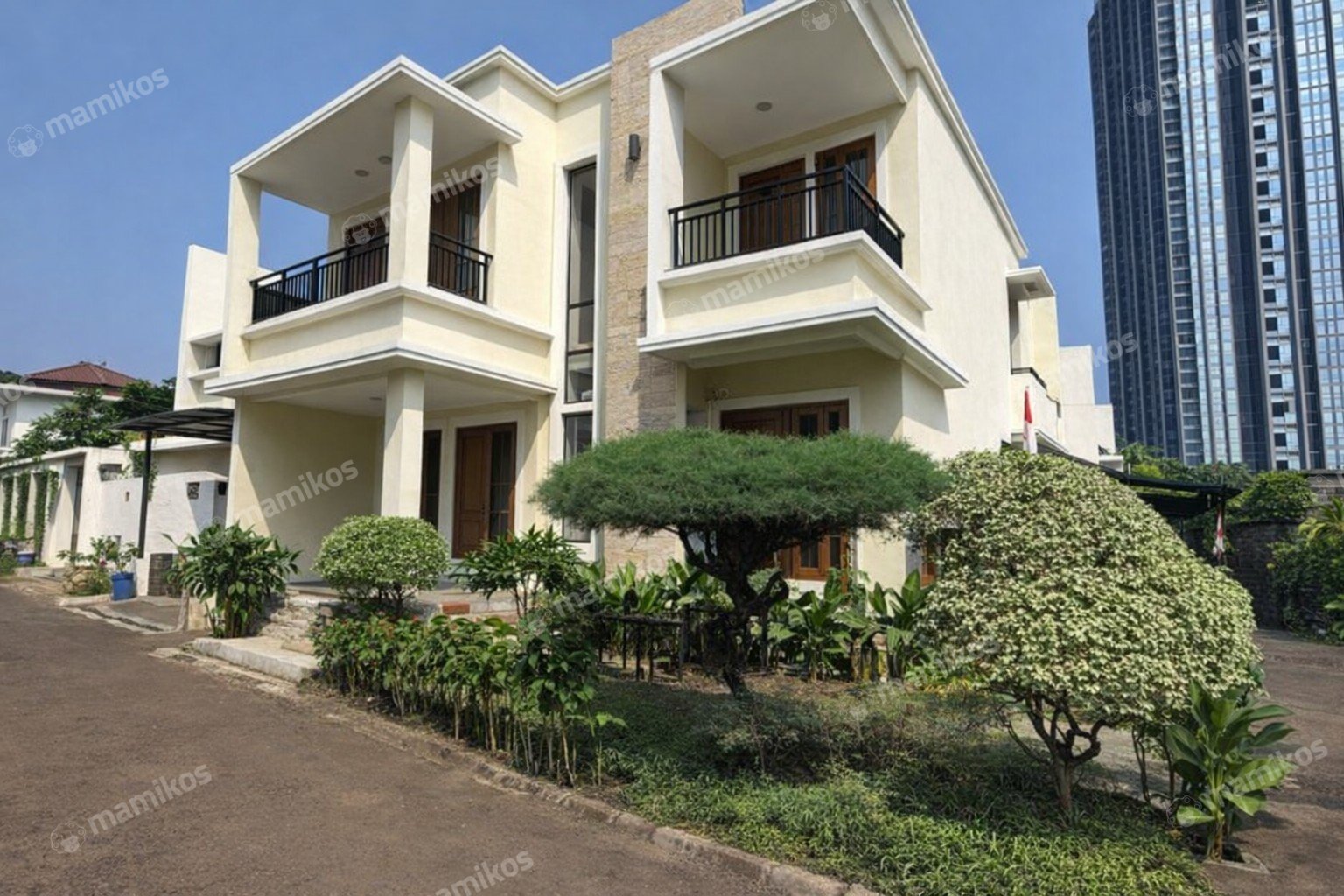 Rumah 4KT 5KM Cilandak Jakarta Selatan - Photo 1