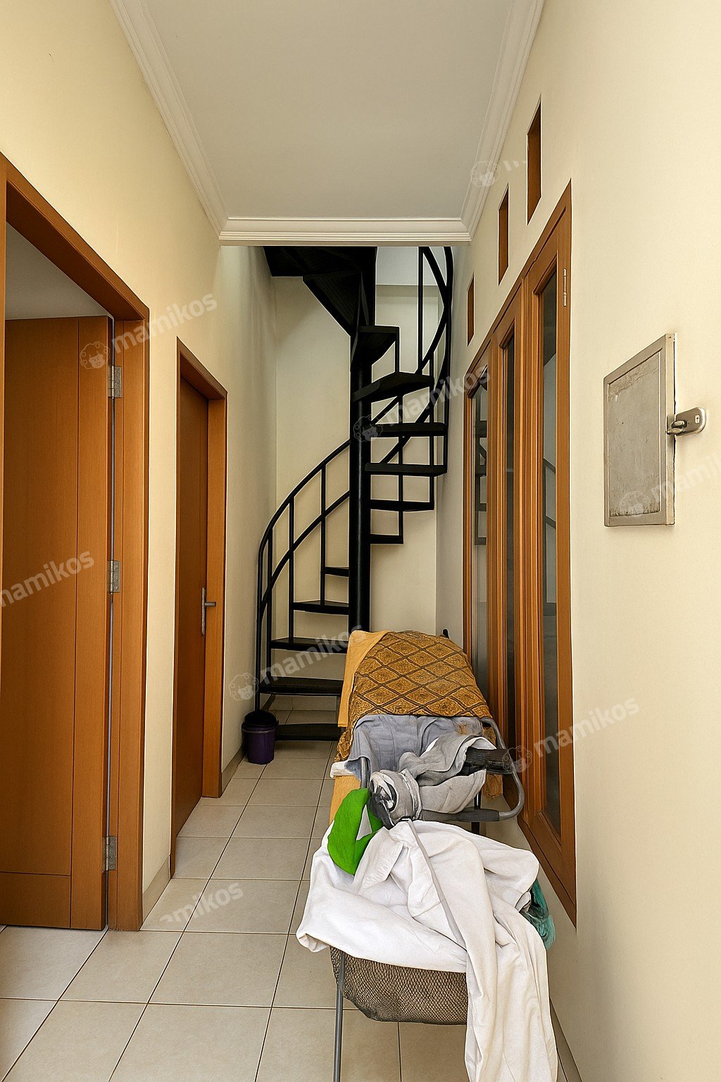 Rumah Sertifikat SHM 4 Kamar Tidur 4 Kamar Mandi Jatiwaringin Jakarta Timur - Photo 5