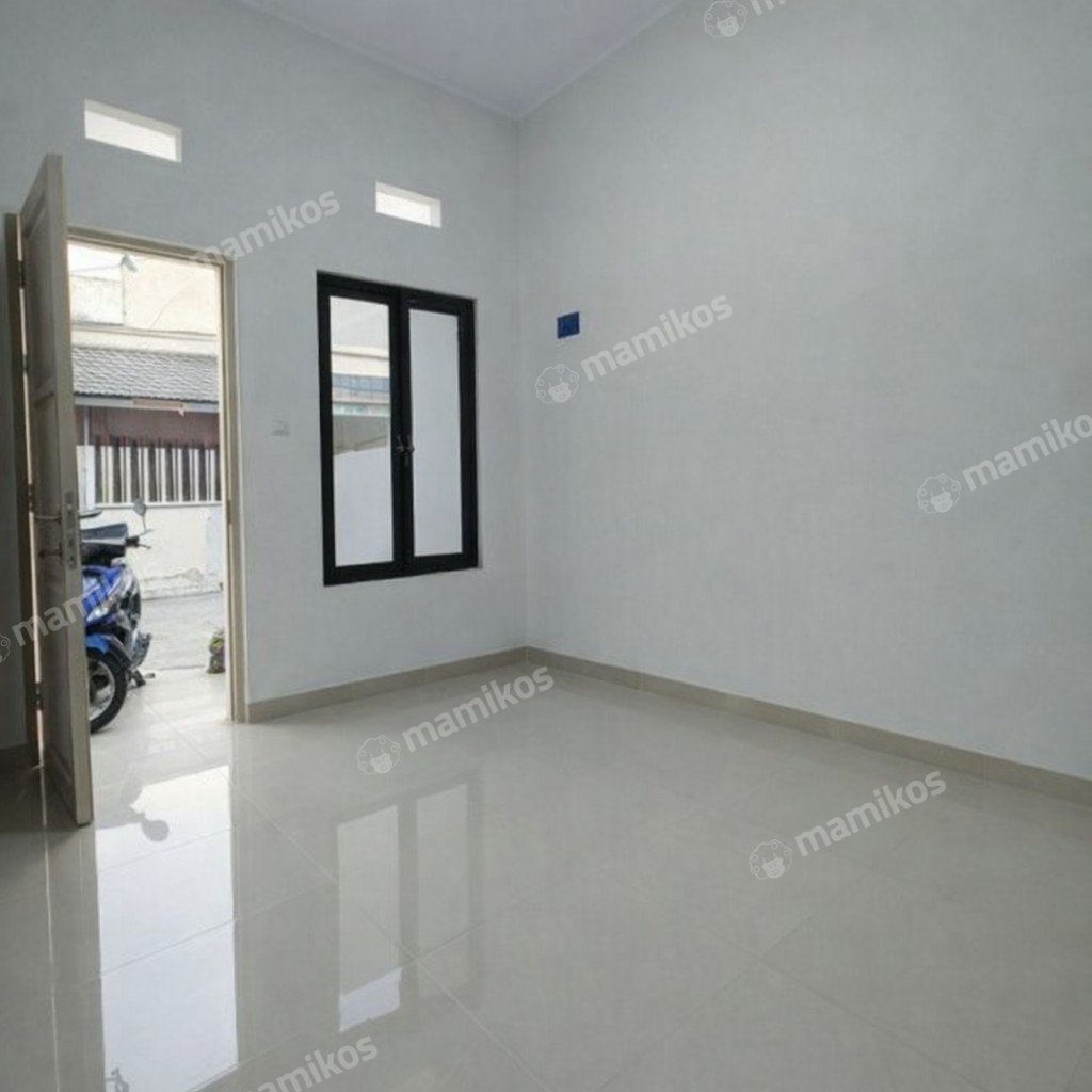 Rumah Sertifikat SHM 3 Kamar Tidur 2 Kamar Mandi Kalisari Jakarta Timur - Photo 3