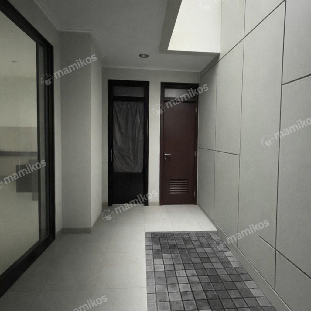 Rumah Sertifikat HGB 3 Kamar Tidur 3 Kamar Mandi Pantai Indah Kapuk 2 Jakarta Utara - Photo 2