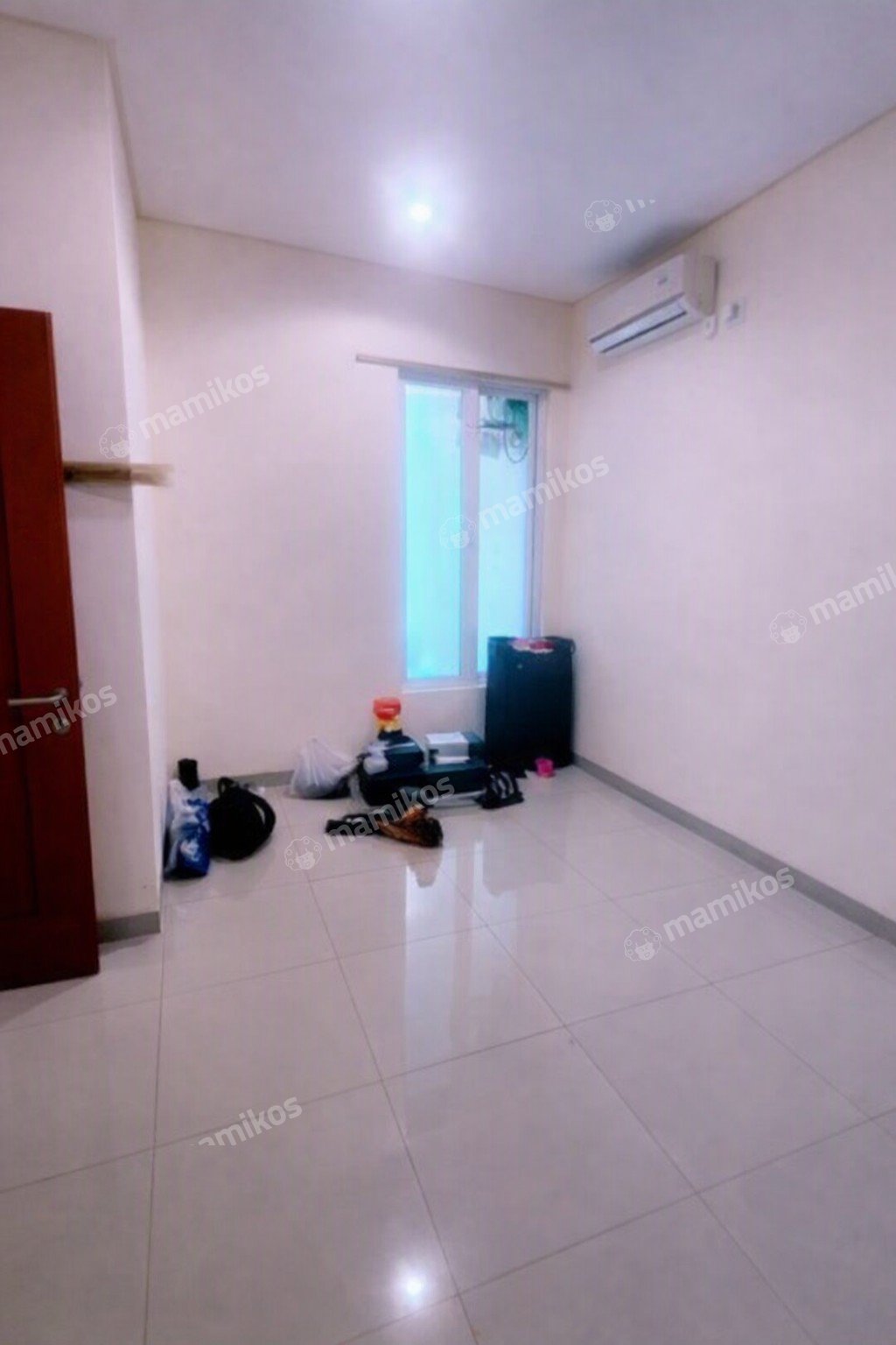 Rumah Sertifikat SHM 4 Kamar Tidur 3 Kamar Mandi Kelapa Gading Jakarta Utara - Photo 3