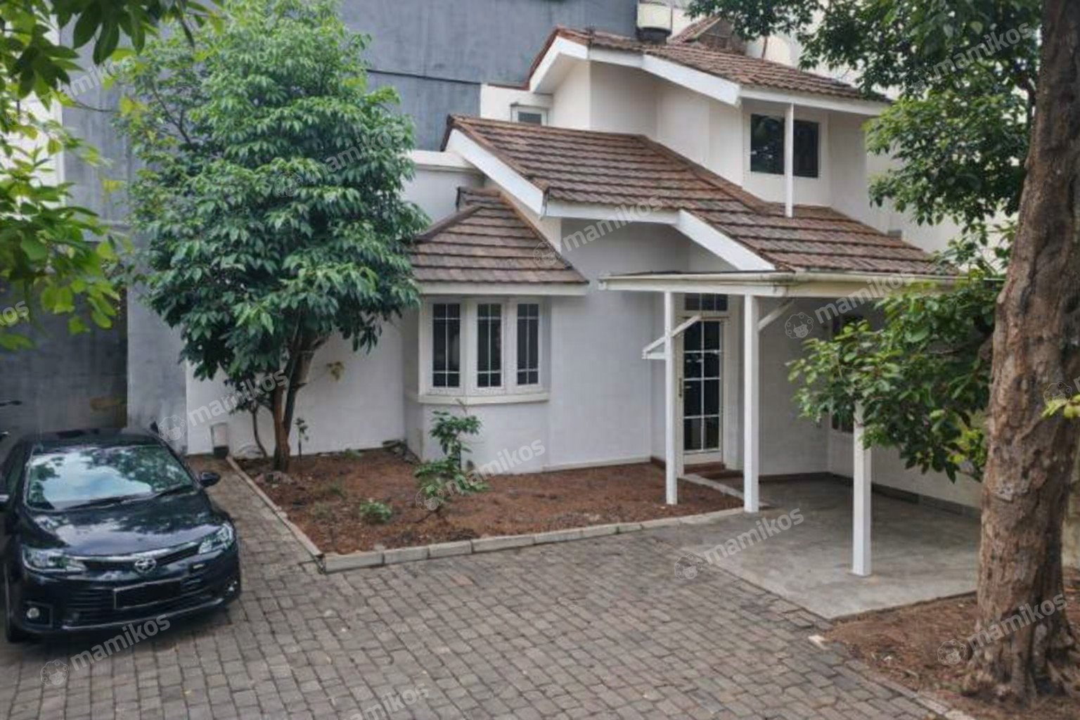 Rumah Sertifikat SHM 5 Kamar Tidur 4 Kamar Mandi Matraman Jakarta Timur - Photo 3