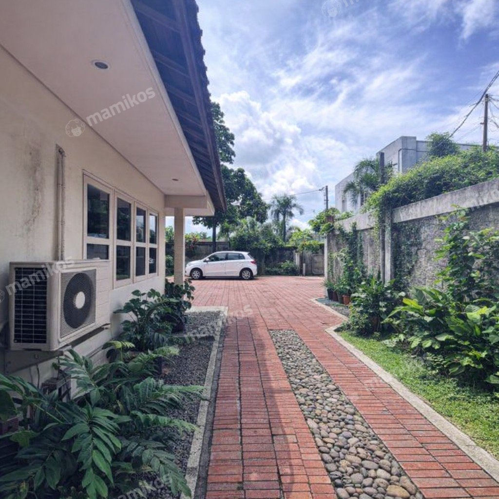 Rumah Sertifikat SHM 4 Kamar Tidur 3 Kamar Mandi Cipete Jakarta Selatan - Photo 2