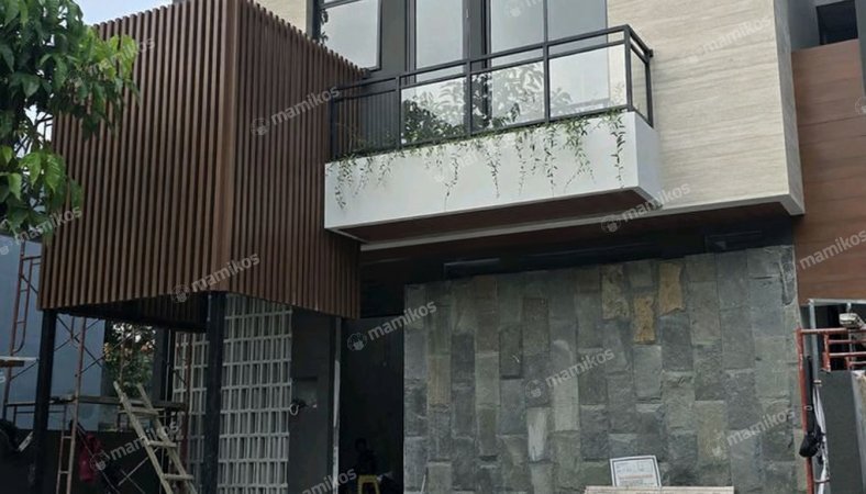 Rumah 4KT 5KM Citraland Surabaya