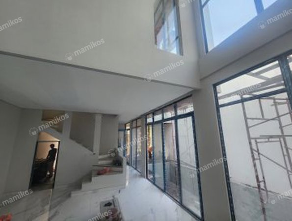 Rumah Sertifikat PPJB 4 Kamar Tidur 5 Kamar Mandi Citraland Surabaya - Photo 2