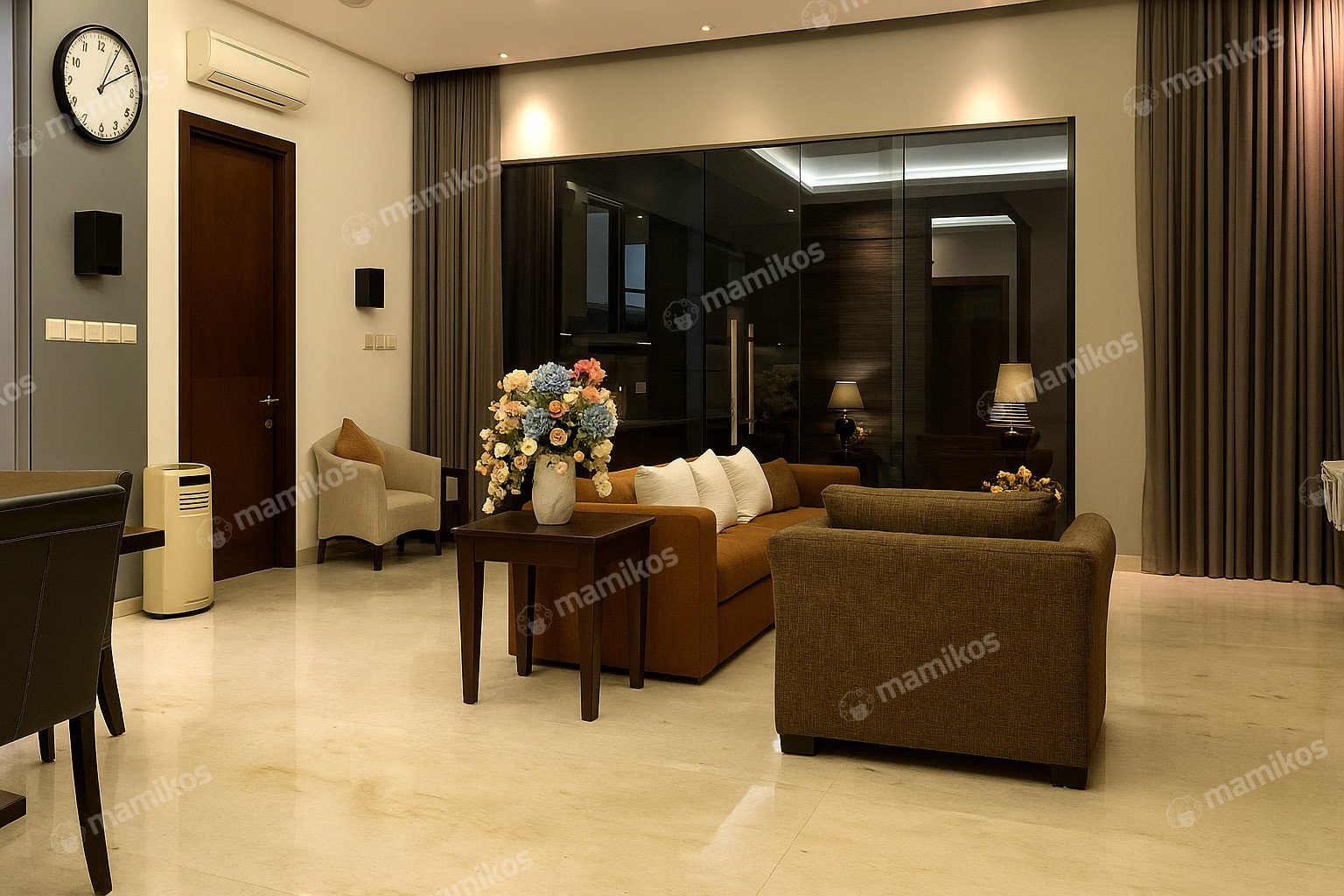 Rumah Sertifikat SHM 4 Kamar Mandi 4 Lantai Pantai Indah Kapuk Jakarta Utara