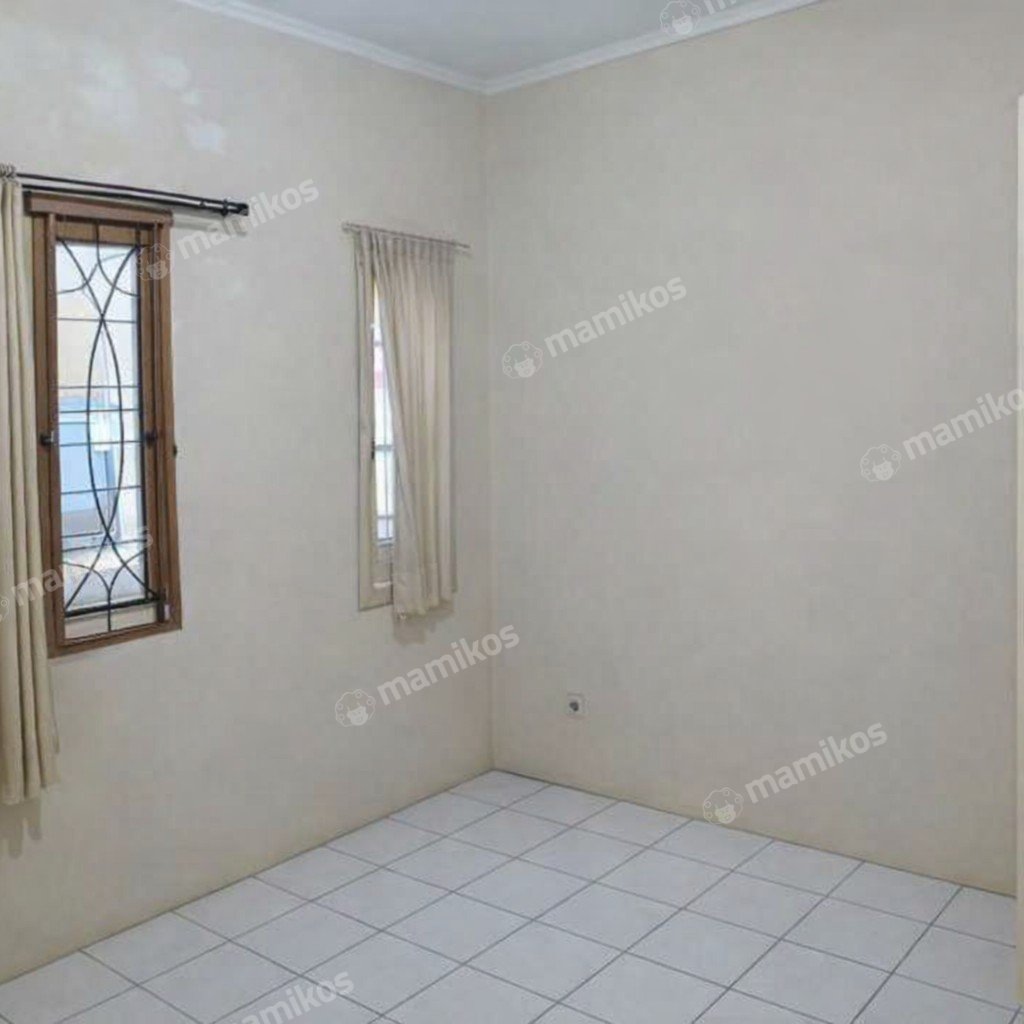 Rumah Sertifikat SHM 2 Kamar Tidur 2 Kamar Mandi Kalideres Jakarta Barat - Photo 4