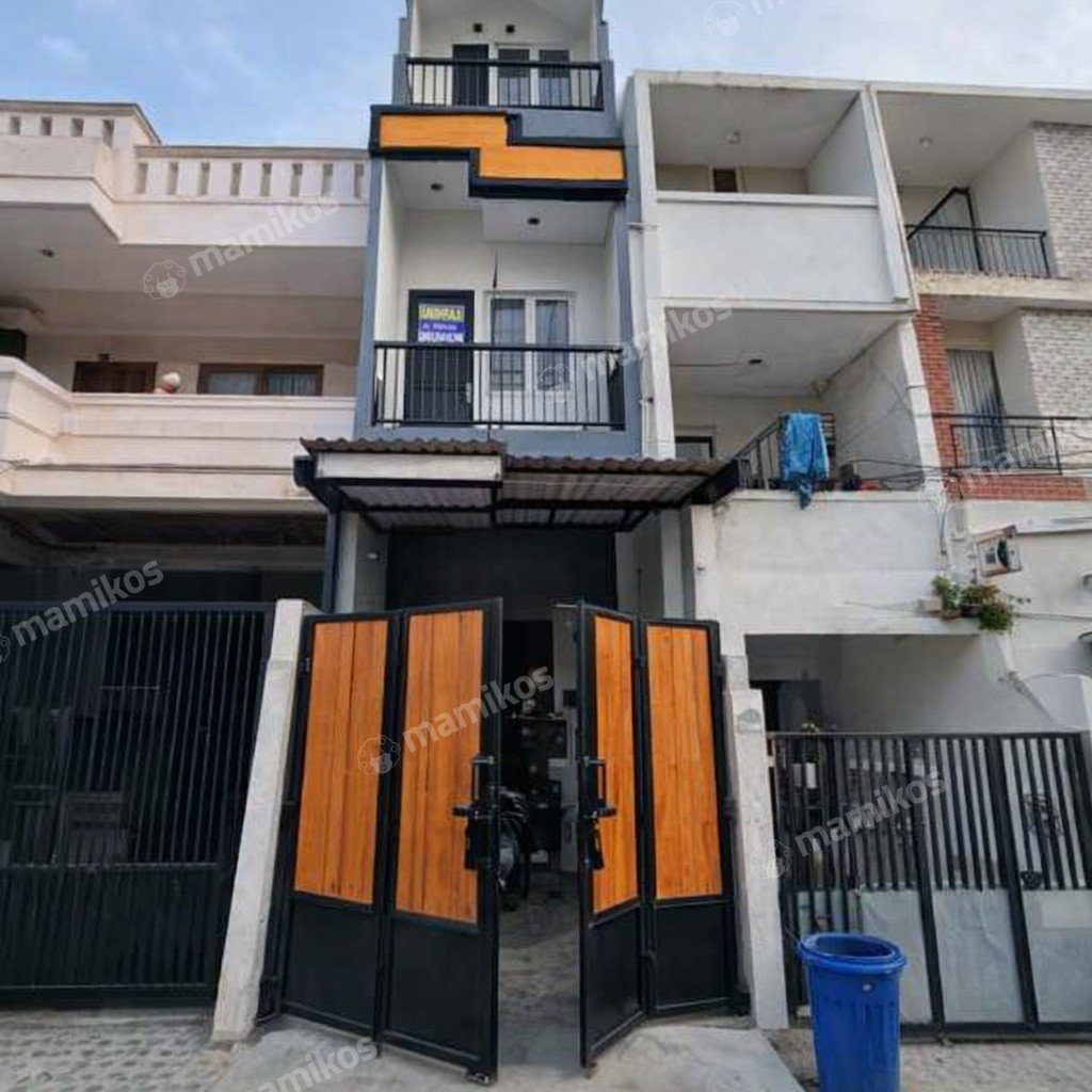 Rumah Sertifikat SHM 4 Kamar Tidur 3 Kamar Mandi Tanjung Duren Jakarta Barat - Photo 2