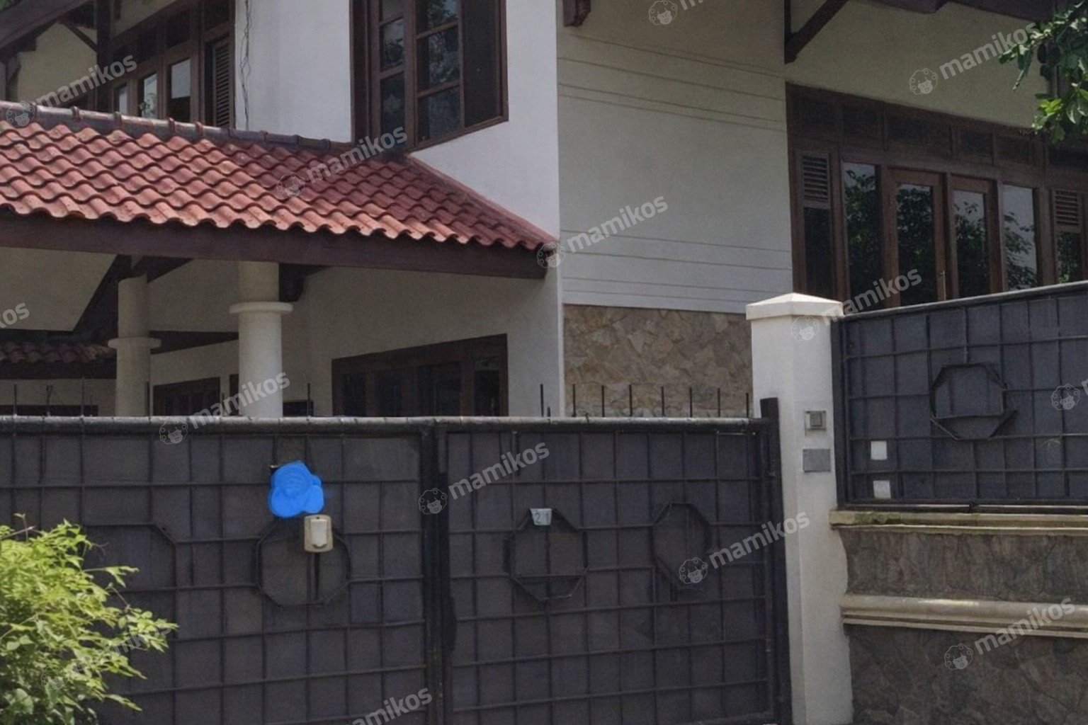 Rumah Sertifikat SHM 7 Kamar Tidur 4 Kamar Mandi Duren Sawit Jakarta Timur