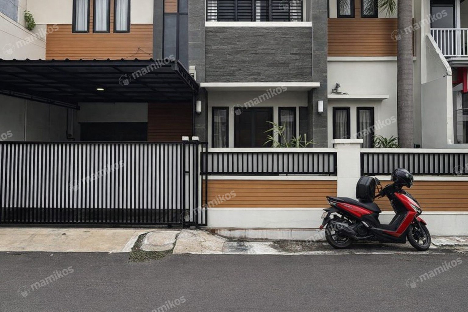 Rumah Sertifikat SHM 6 Kamar Tidur 5 Kamar Mandi Rawamangun Jakarta Timur