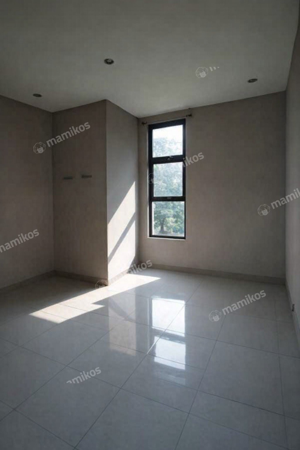 Rumah 19 Kamar Tidur 13 Kamar Mandi 3 Lantai Cakung Jakarta Timur - Photo 2