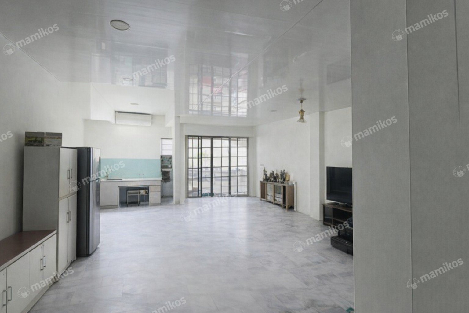 Rumah Sertifikat SHM 5 Kamar Tidur 2 Kamar Mandi Pulo Gadung Jakarta Timur - Photo 2