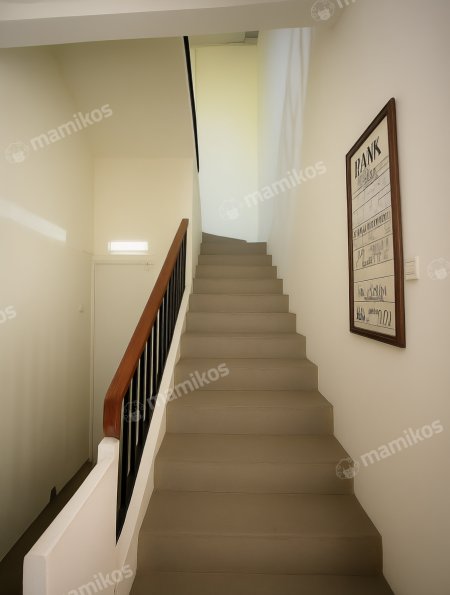 Rumah Sertifikat SHM 5 Kamar Tidur 4 Kamar Mandi Harapan Indah Bekasi - Photo 3