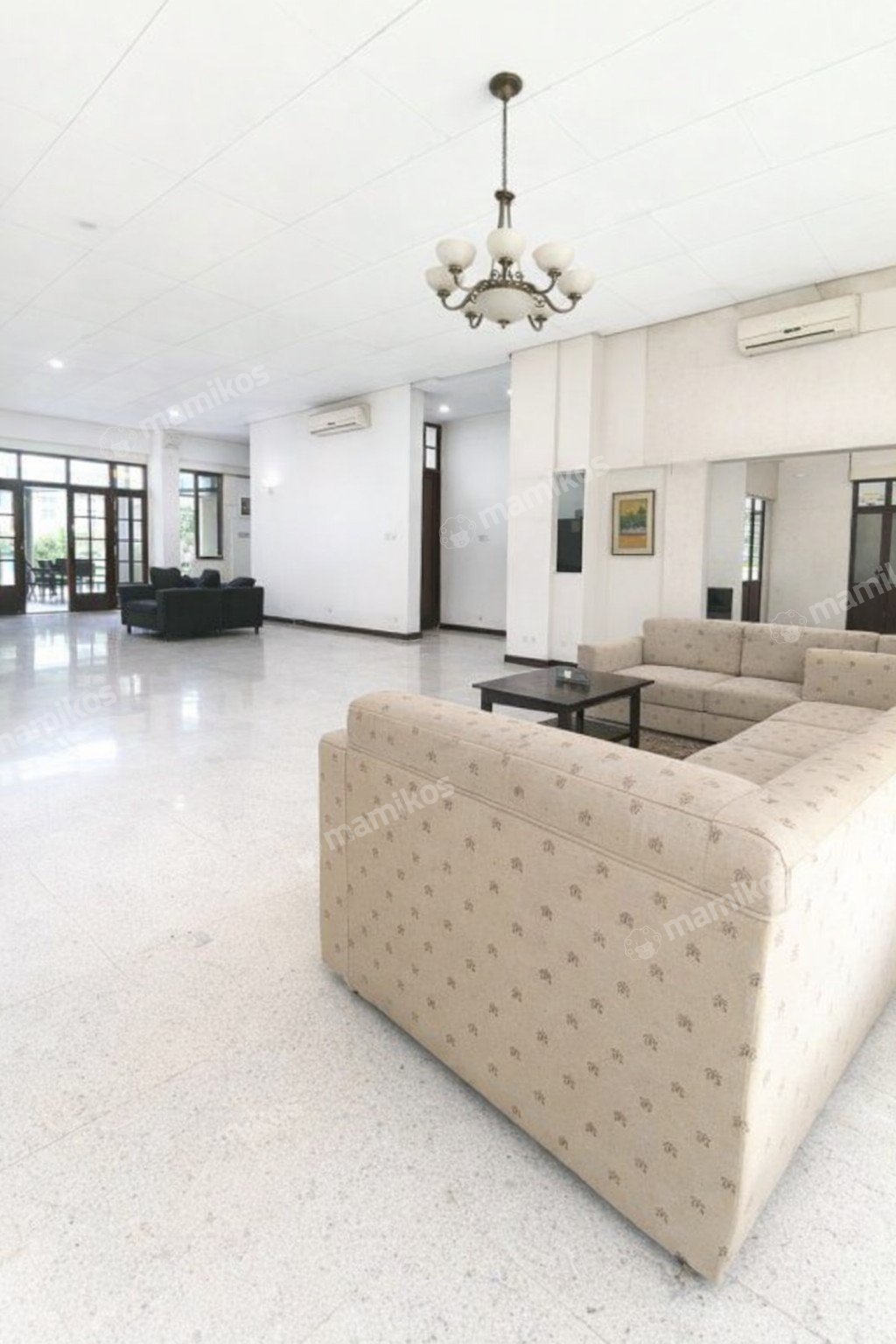 Rumah Sertifikat SHM 6 Kamar Tidur 4 Kamar Mandi Kemang Jakarta Selatan - Photo 3