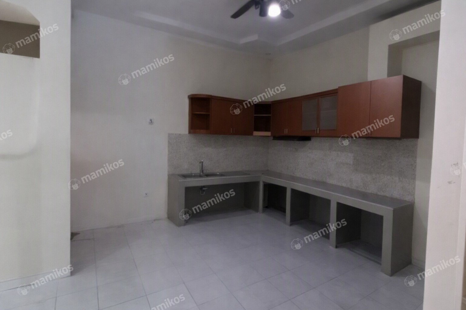Rumah Sertifikat SHM 3 Kamar Tidur 2 Kamar Mandi Muara Karang Jakarta Utara - Photo 4