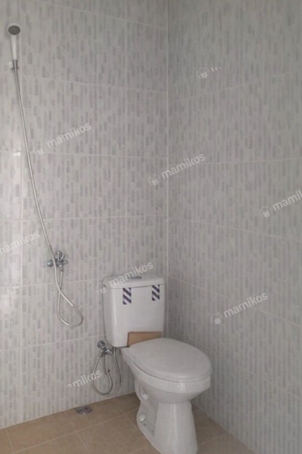 Rumah Sertifikat SHM 2 Kamar Tidur 2 Kamar Mandi Taman Surya Jakarta Barat - Photo 4