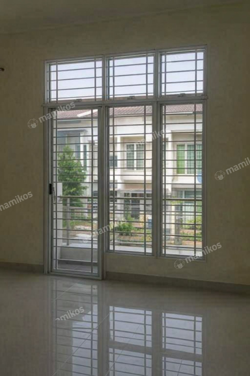 Rumah Sertifikat SHM 2 Kamar Tidur 2 Kamar Mandi Taman Surya Jakarta Barat - Photo 5
