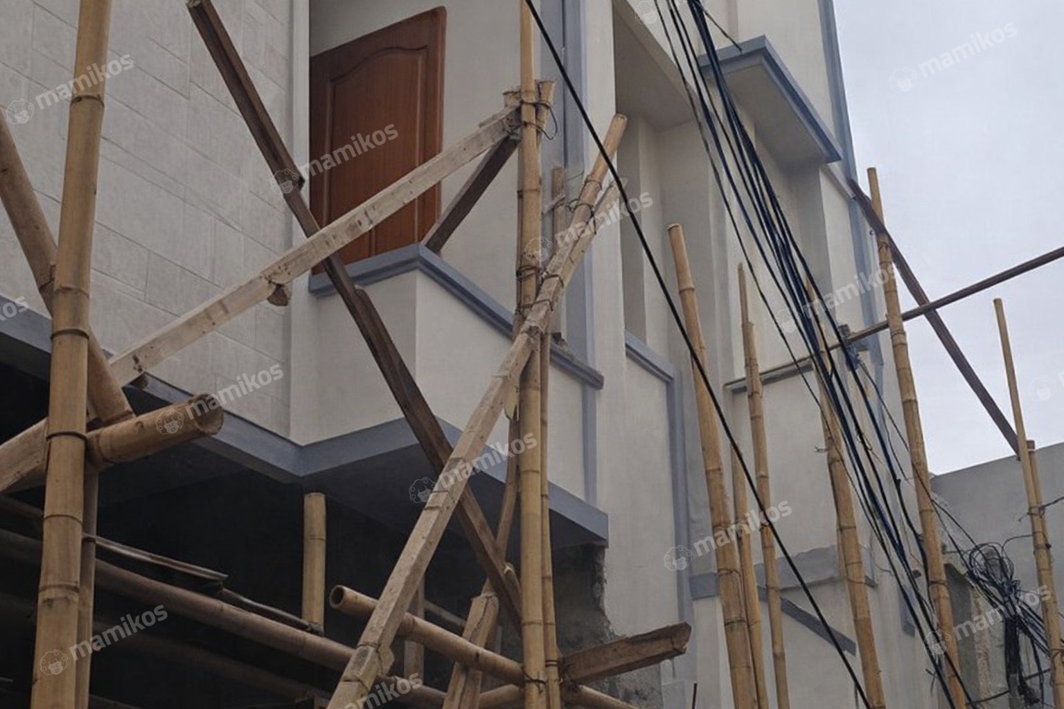 Rumah Sertifikat SHM 3 Kamar Tidur 3 Kamar Mandi Tanjung Duren Jakarta Barat