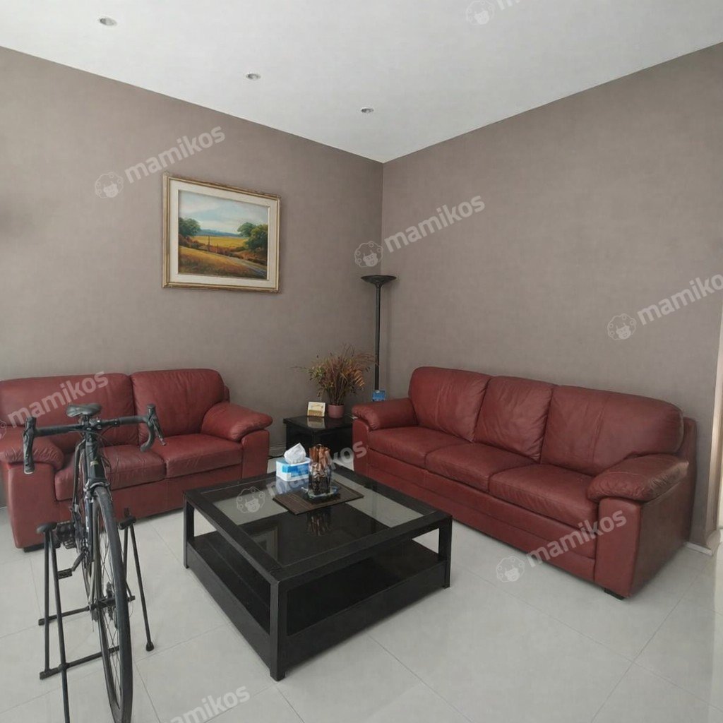 Rumah Sertifikat SHM 6 Kamar Tidur 5 Kamar Mandi Intercon Jakarta Barat - Photo 2