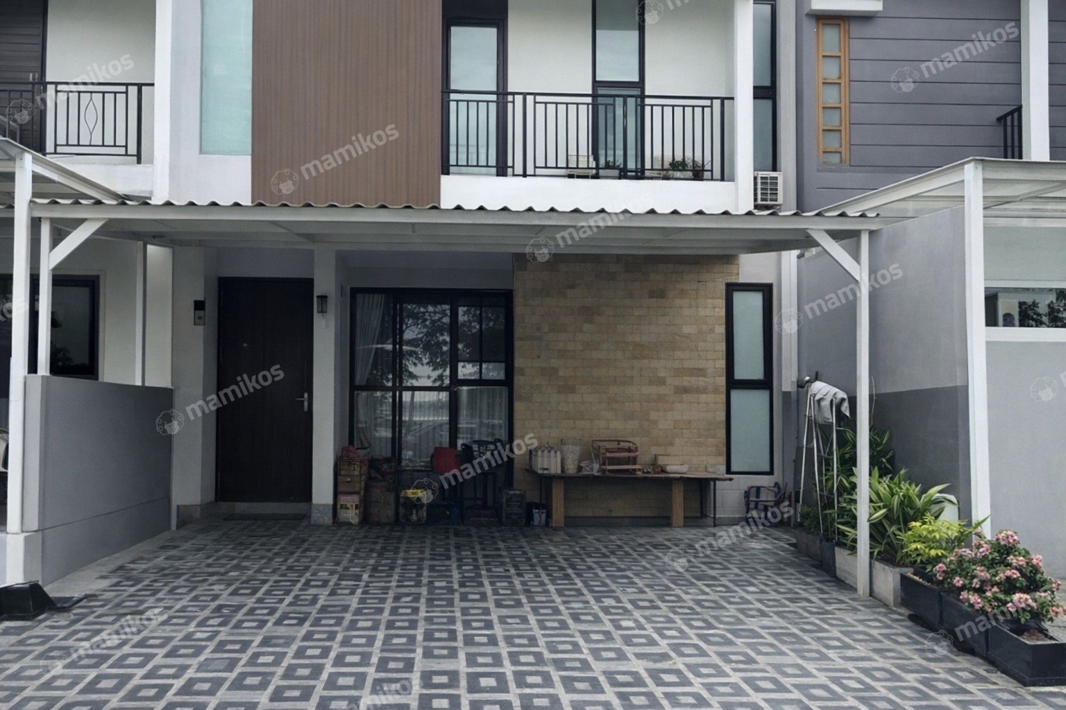 Rumah Sertifikat PPJB 3 Kamar Tidur 3 Kamar Mandi Metland Puri Jakarta Barat