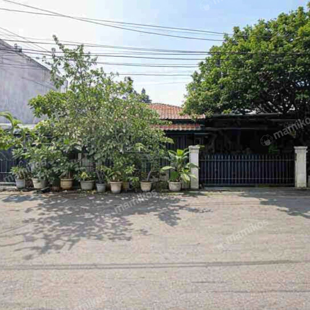 Rumah Sertifikat SHM 4 Kamar Tidur 3 Kamar Mandi Menteng Dalam Jakarta Selatan - Photo 4