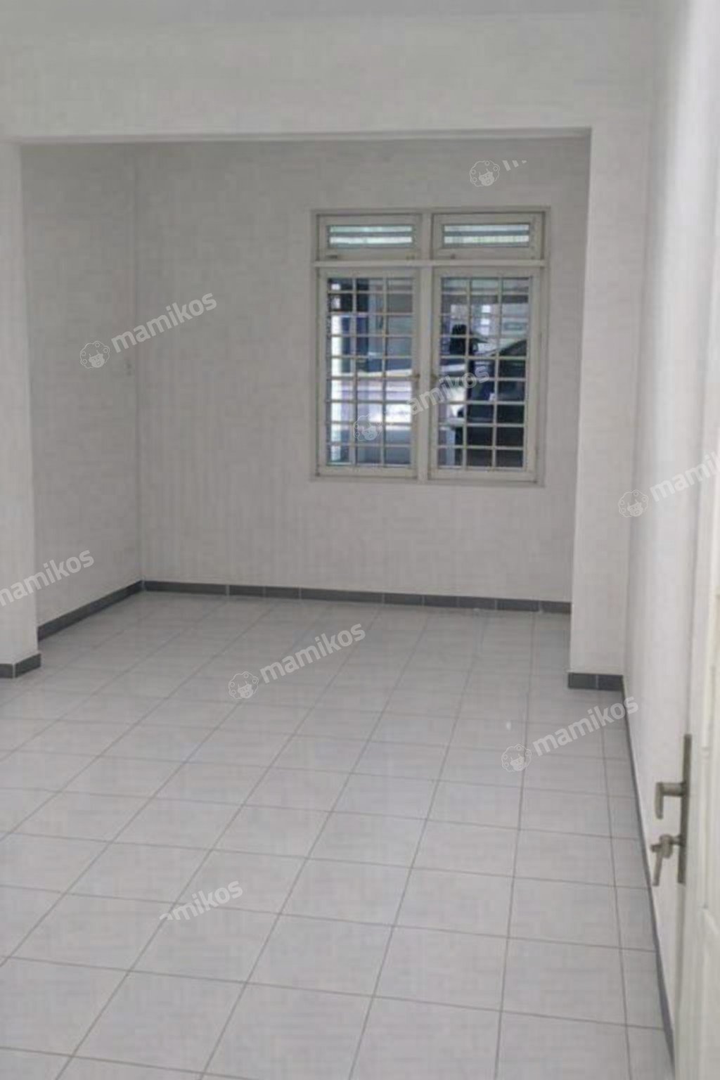 Rumah Sertifikat SHM 9 Kamar Tidur 3 Kamar Mandi Kebayoran Baru Jakarta Selatan - Photo 3