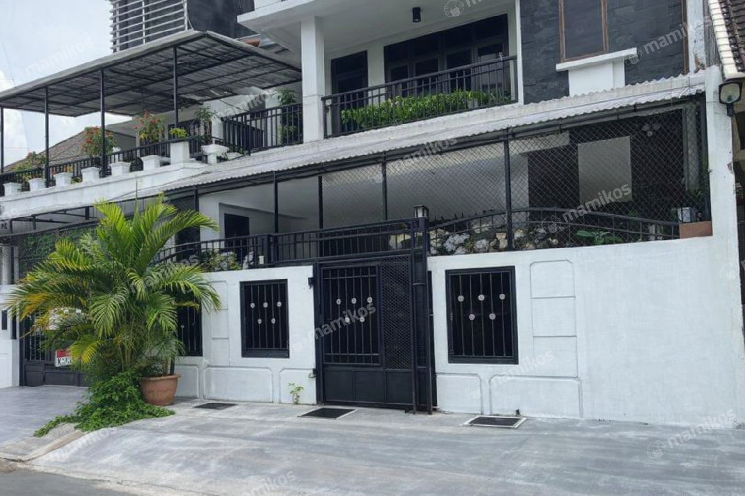 Rumah Sertifikat SHM 5 Kamar Tidur 5 Kamar Mandi Kayu Putih Jakarta Timur