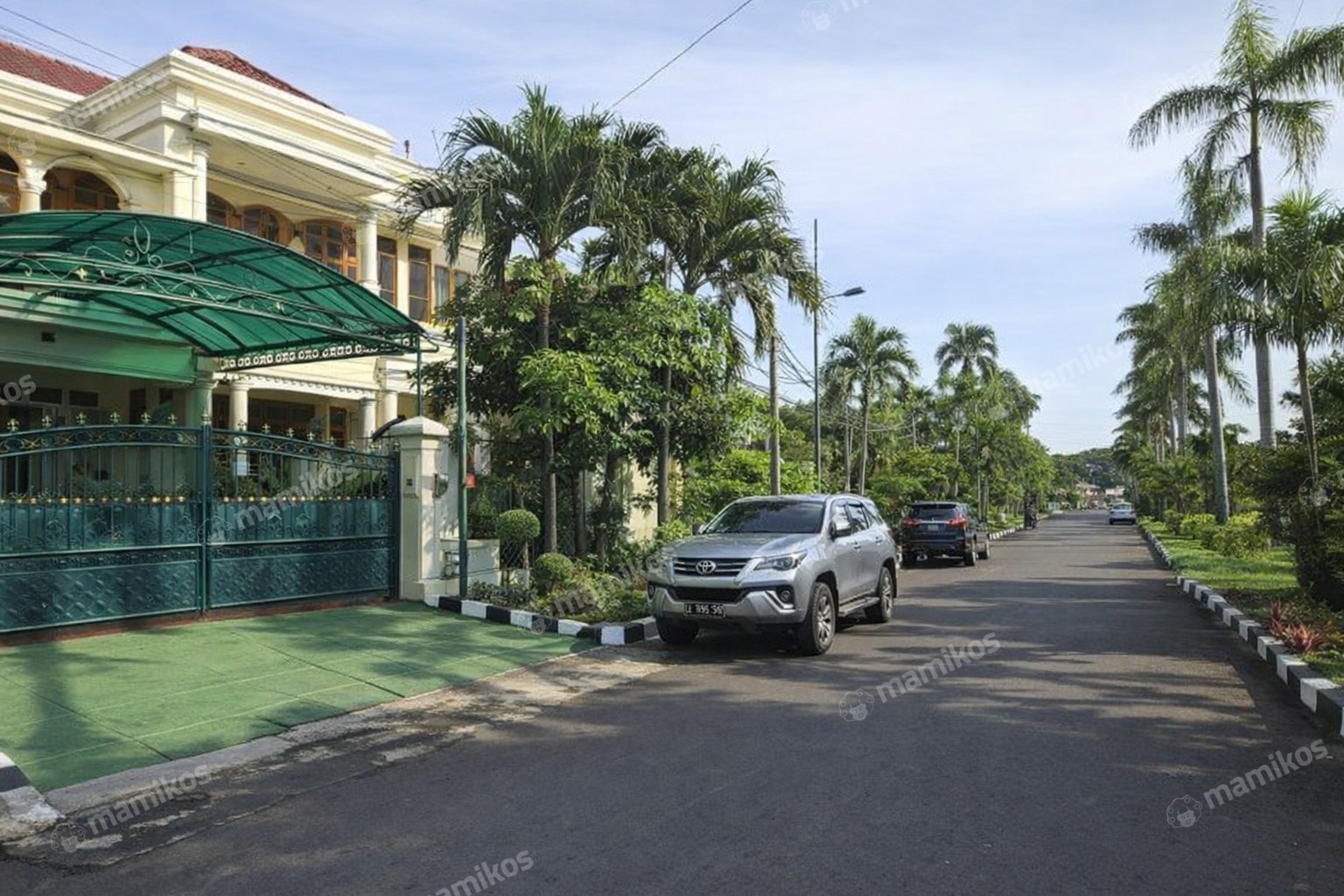 Rumah Sertifikat SHM 7 Kamar Tidur 6 Kamar Mandi Pondok Kelapa Jakarta Timur