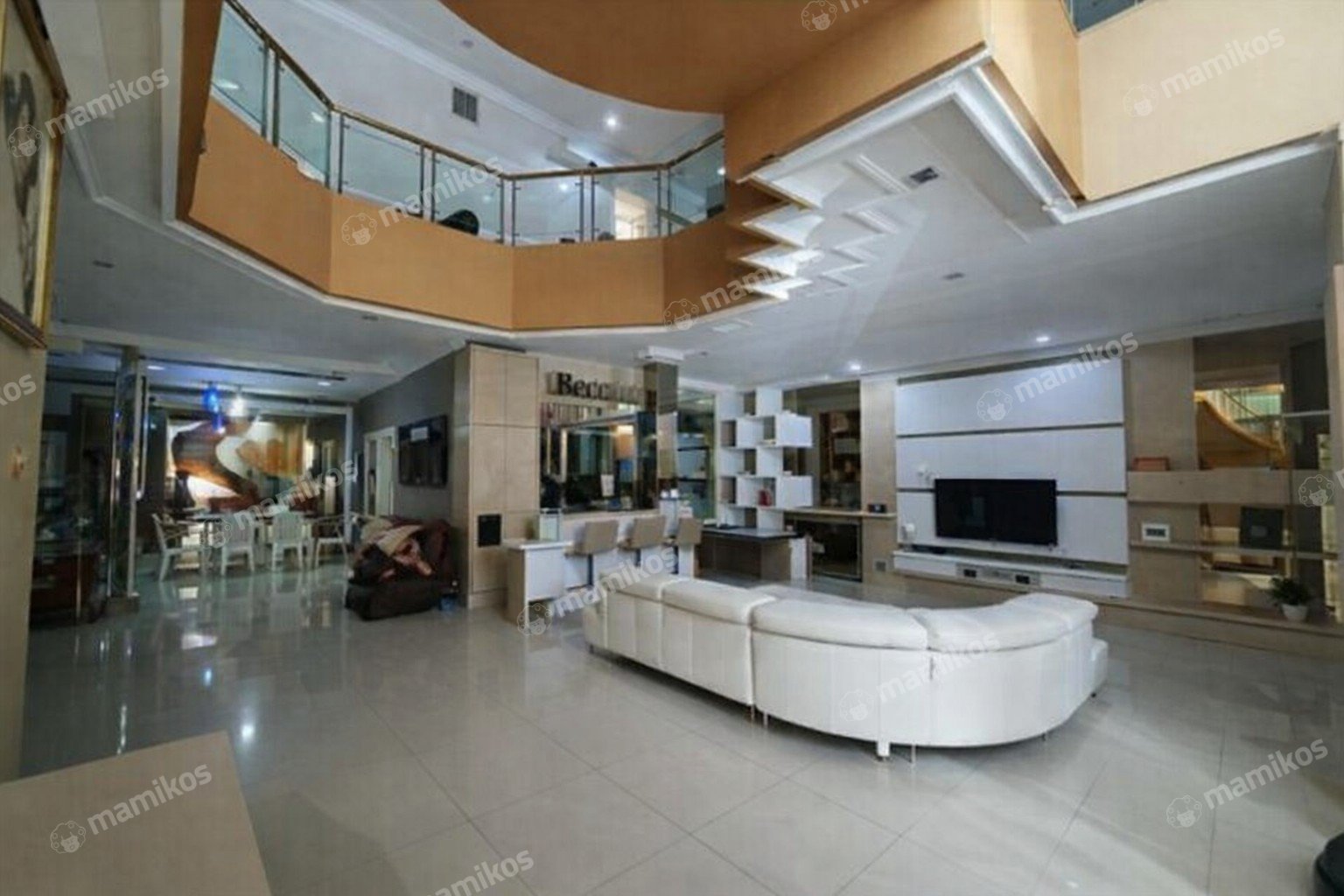 Rumah Sertifikat SHM 5 Kamar Tidur 5 Kamar Mandi Kelapa Gading Jakarta Utara - Photo 4