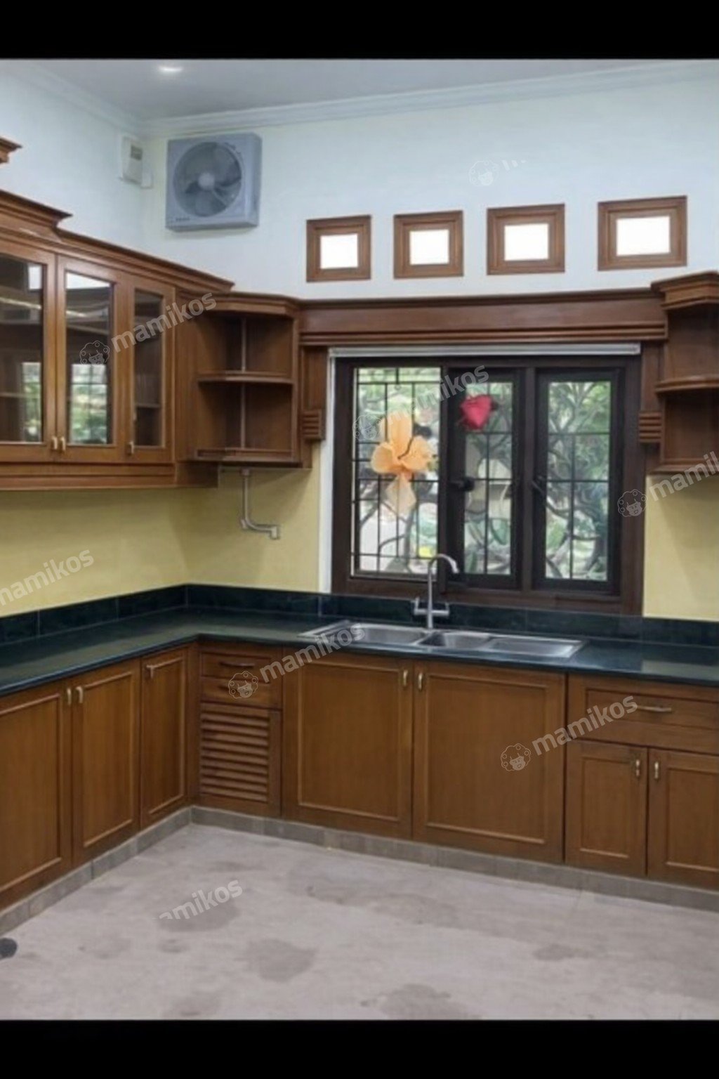 Rumah Sertifikat SHM 6 Kamar Tidur 4 Kamar Mandi Taman Palem Jakarta Barat - Photo 3
