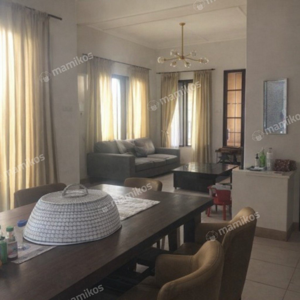 Rumah Sertifikat SHM 4 Kamar Tidur 4 Kamar Mandi Ragunan Jakarta Selatan - Photo 3