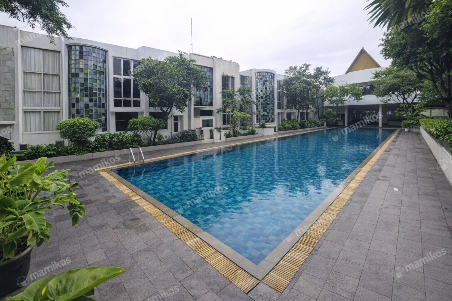 Rumah Sertifikat SHM 3 Kamar Tidur 3 Kamar Mandi Jati Padang Jakarta Selatan - Photo 2