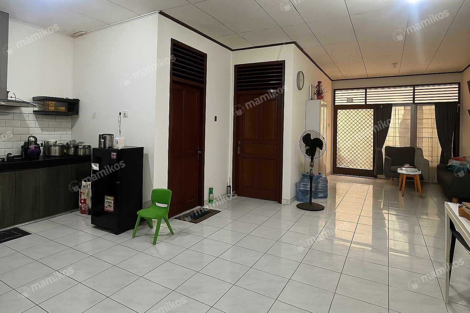 Rumah Sertifikat SHM 4 Kamar Tidur 3 Kamar Mandi Tanjung Duren Jakarta Barat