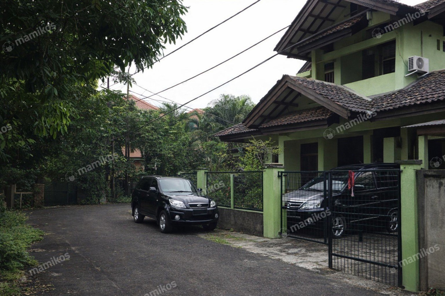 Rumah Sertifikat SHM 4 Kamar Tidur 2 Kamar Mandi Petukangan Jakarta Selatan - Photo 2