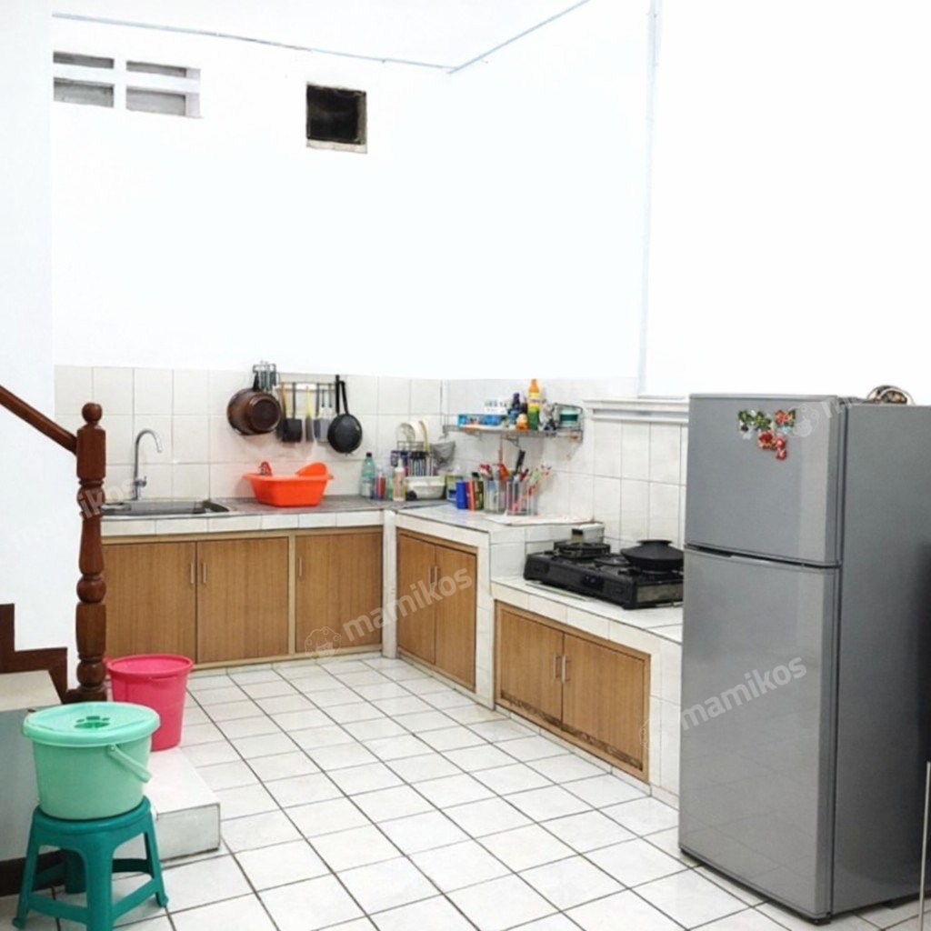Rumah Sertifikat SHM 3 Kamar Tidur 3 Kamar Mandi Teluk Gong Jakarta Utara - Photo 2