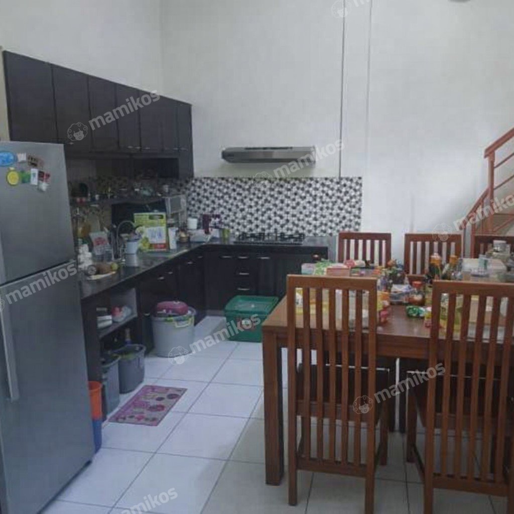 Rumah Sertifikat SHM 4 Kamar Tidur 2 Kamar Mandi Citra Grand Jakarta Timur - Photo 4