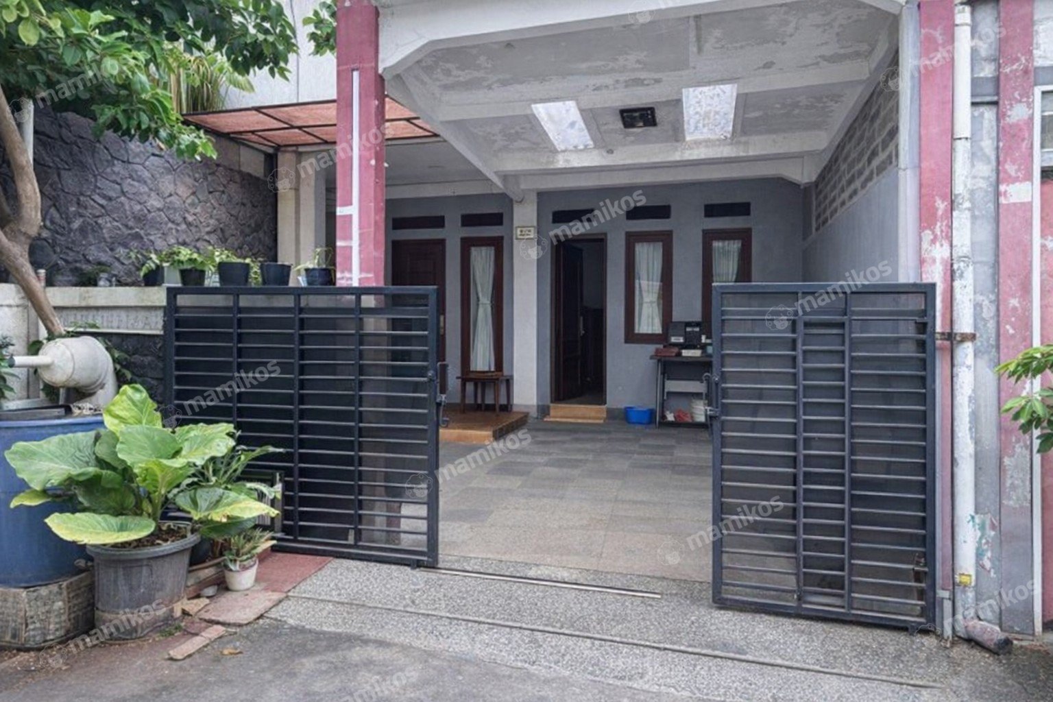 Rumah Sertifikat SHM 4 Kamar Tidur 4 Kamar Mandi Pondok Kelapa Jakarta Timur