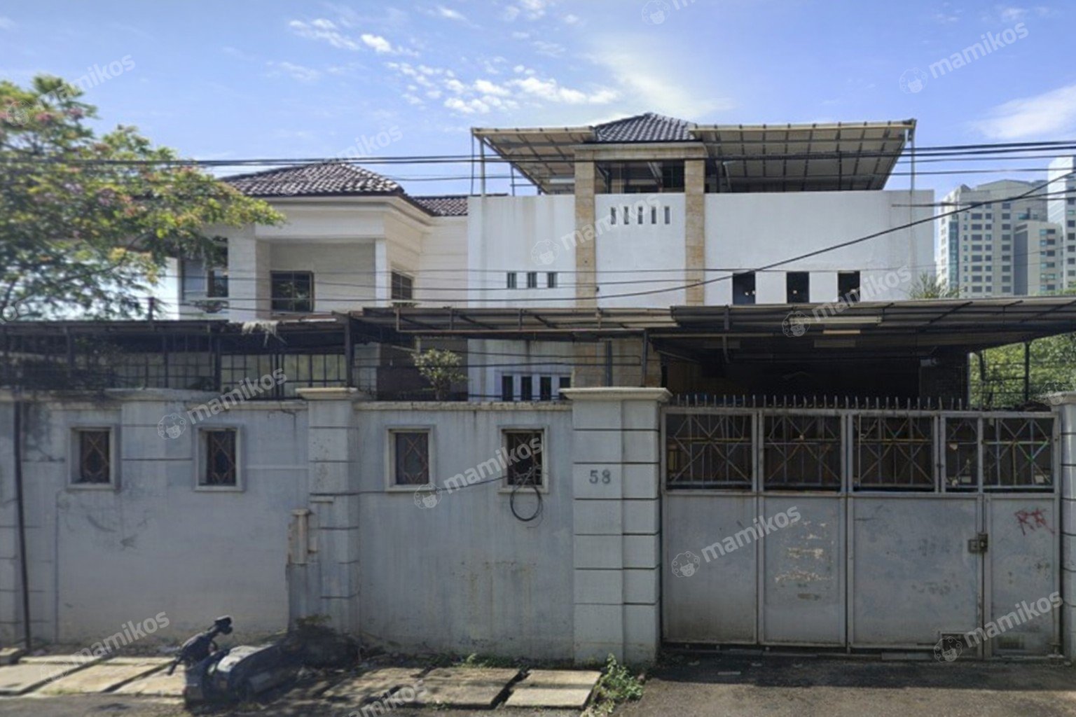 Rumah Sertifikat SHM 9 Kamar Tidur 7 Kamar Mandi Guntur Jakarta Selatan