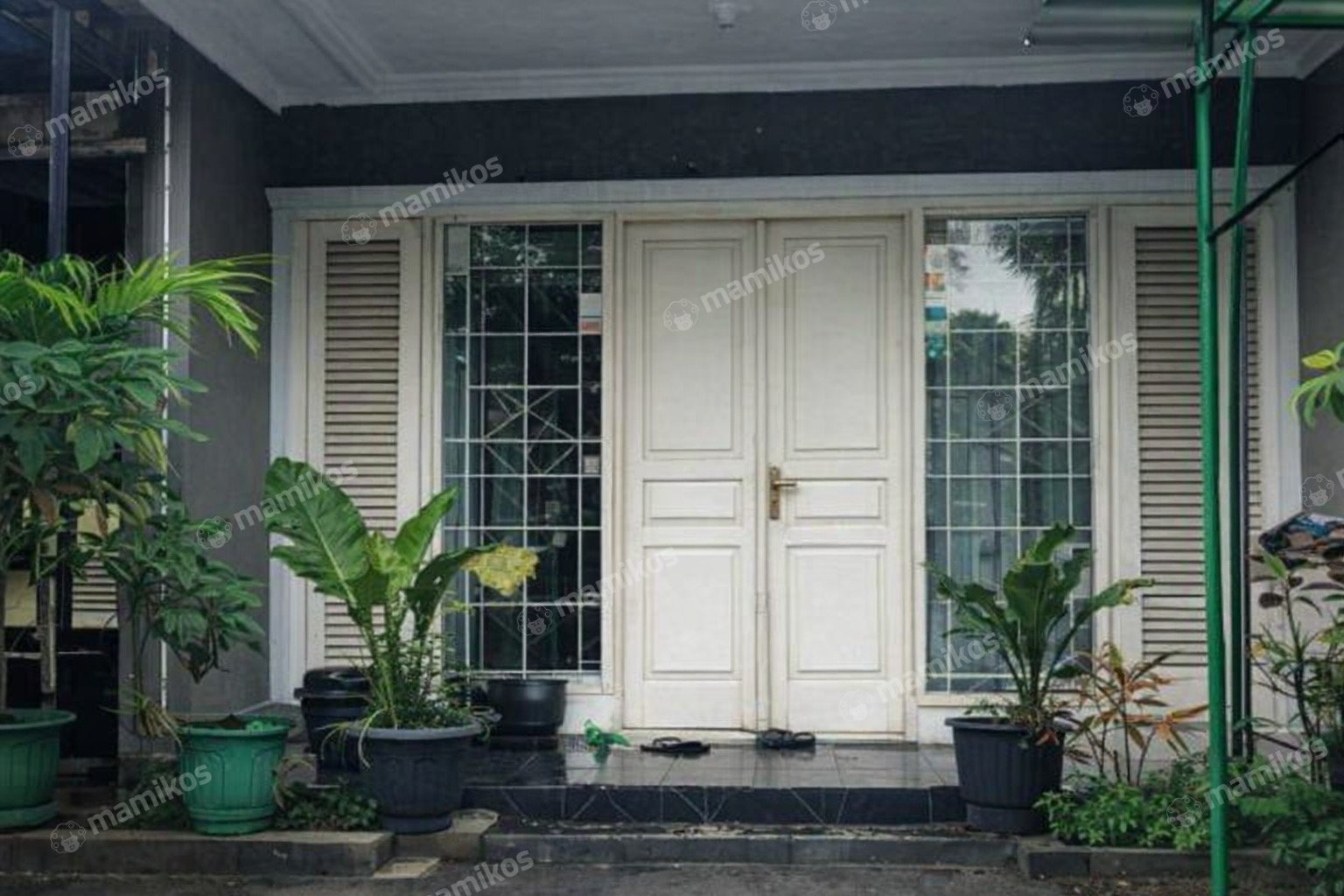 Rumah Sertifikat SHM 6 Kamar Tidur 3 Kamar Mandi Condet Jakarta Timur