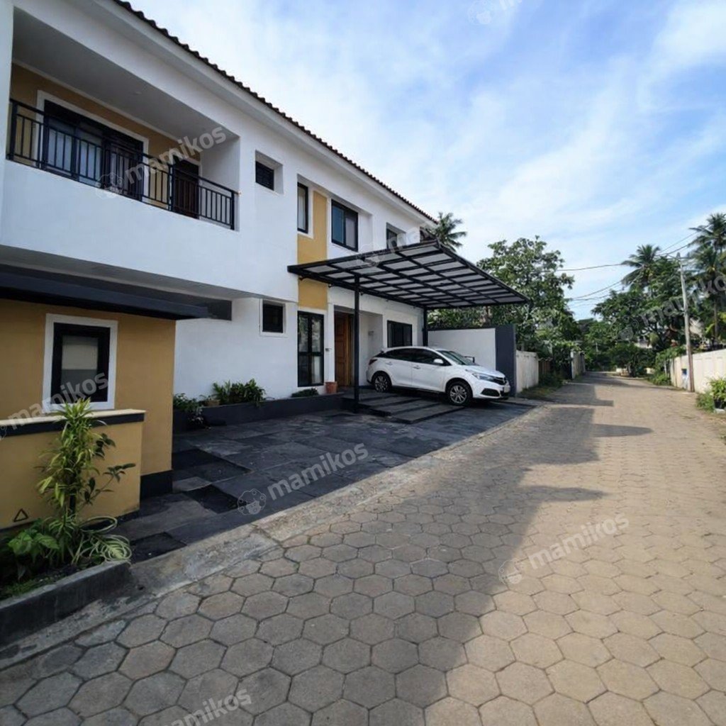 Rumah Sertifikat SHM 8 Kamar Tidur 8 Kamar Mandi Kemang Jakarta Selatan - Photo 4
